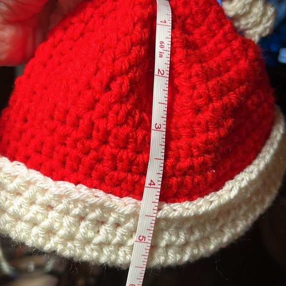 Baby Santa beanie - Picture 4 of 4